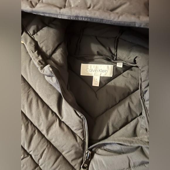 Winter jacket - Picture 3 of 7